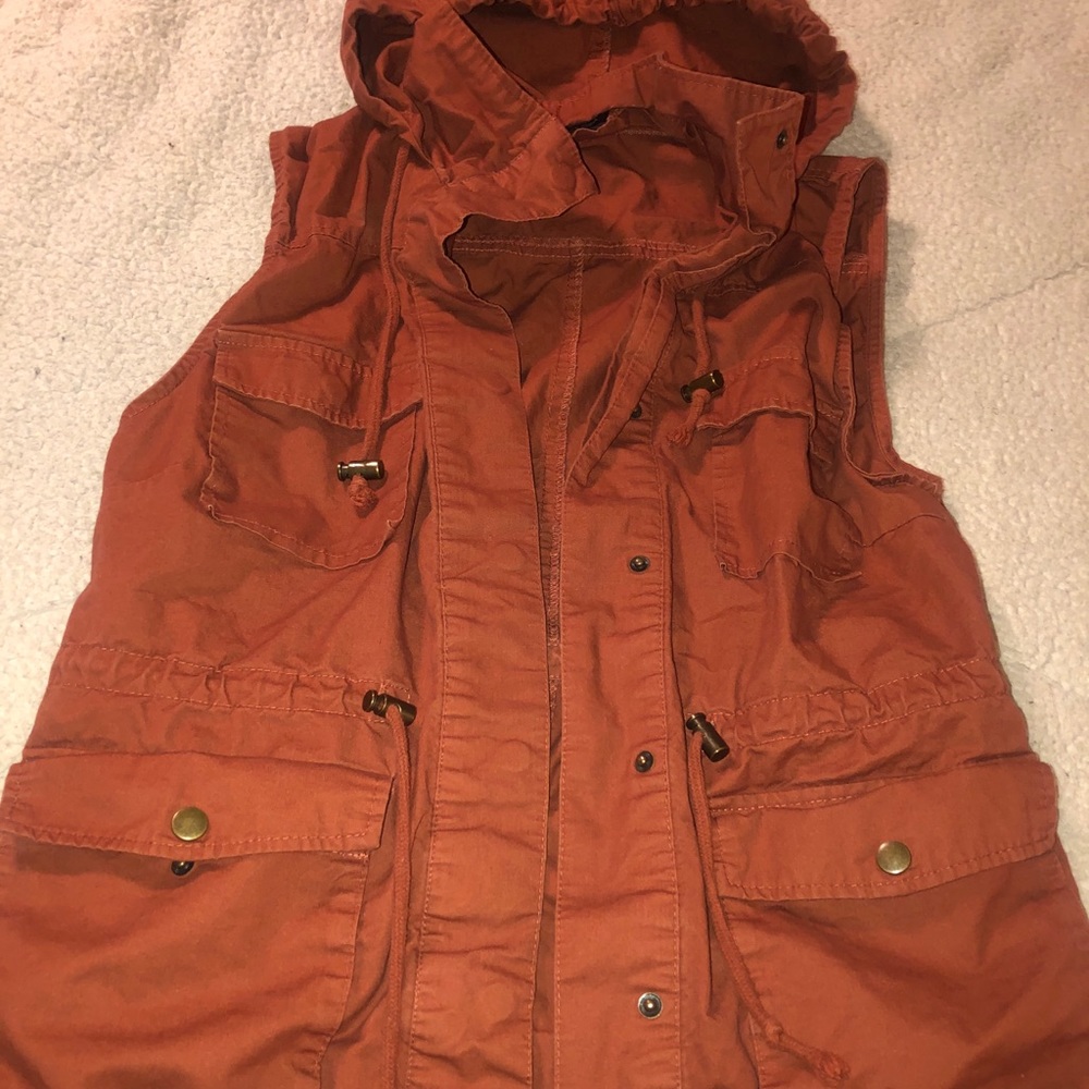 COPY - Vest with hood